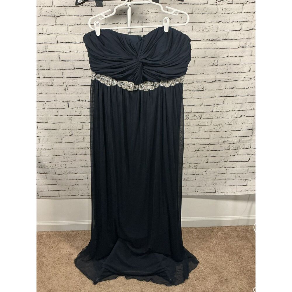 City Triangles Navy Strapless Ruched Evening Gown – Size 21